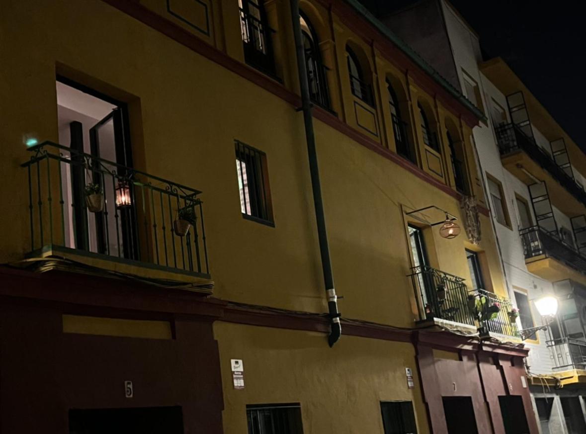 Casa Duque Compartida Familiar 2- Habitacion Bano Propio Севиля Екстериор снимка
