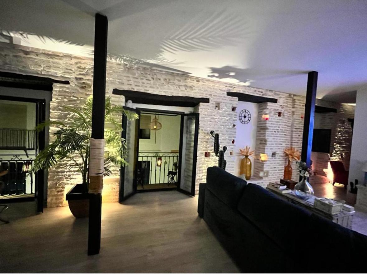 Casa Duque Compartida Familiar 2- Habitacion Bano Propio Севиля Екстериор снимка