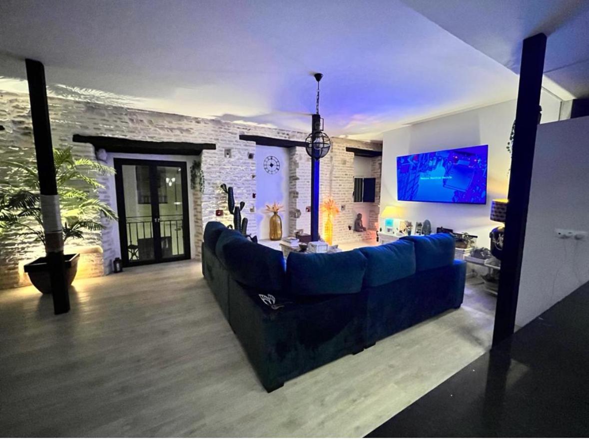 Casa Duque Compartida Familiar 2- Habitacion Bano Propio Севиля Екстериор снимка