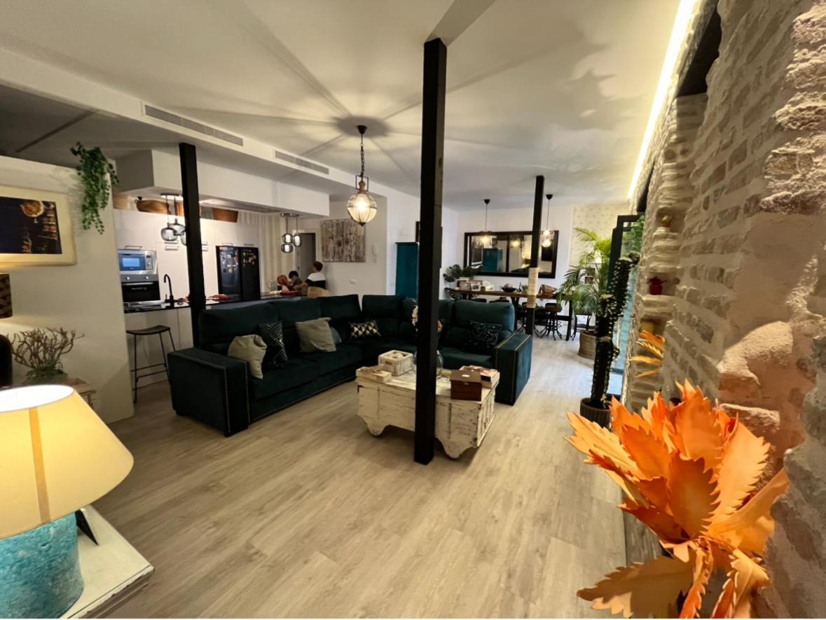 Casa Duque Compartida Familiar 2- Habitacion Bano Propio Севиля Екстериор снимка